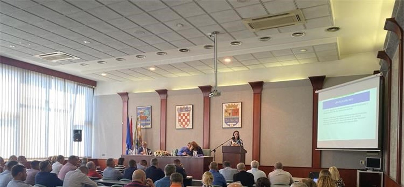 U Vinkovcima održan sastanak na temu stanja u sektoru svinjogojstva uslijed pojave afričke svinjske kuge
